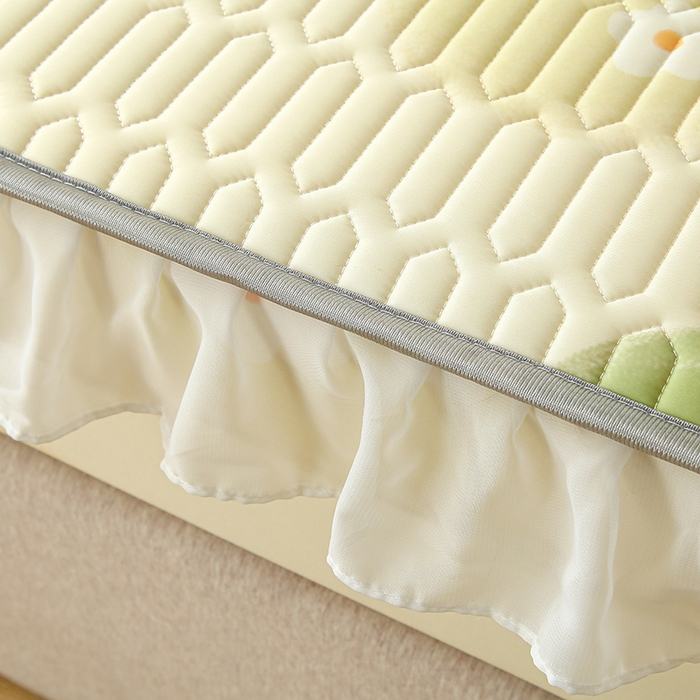 91家纺网 家纺一手货源 找家纺 伊人坊 2025新款A类凉感丝乳胶床笠凉席三件套-花边款 花边-春意盎然