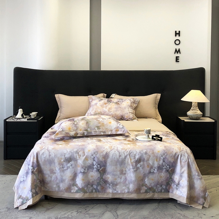 91家纺网 家纺一手货源 找家纺 立奥被业 2025新款雪纺纱夏被超柔数码印花夏被雪纺夏凉被 复古花海-浅紫