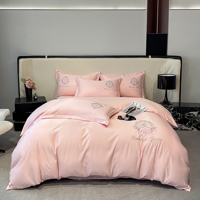 91家纺网 家纺一手货源 找家纺 金阳光 2025新款大花轻奢刺绣款水洗天丝四件套 挪威-贝壳粉