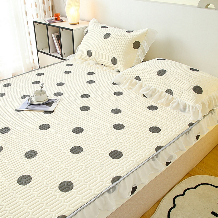 91家纺网 家纺一手货源 找家纺 伊人坊 2025新款A类凉感丝乳胶床笠凉席三件套-花边款 花边-黑色波点