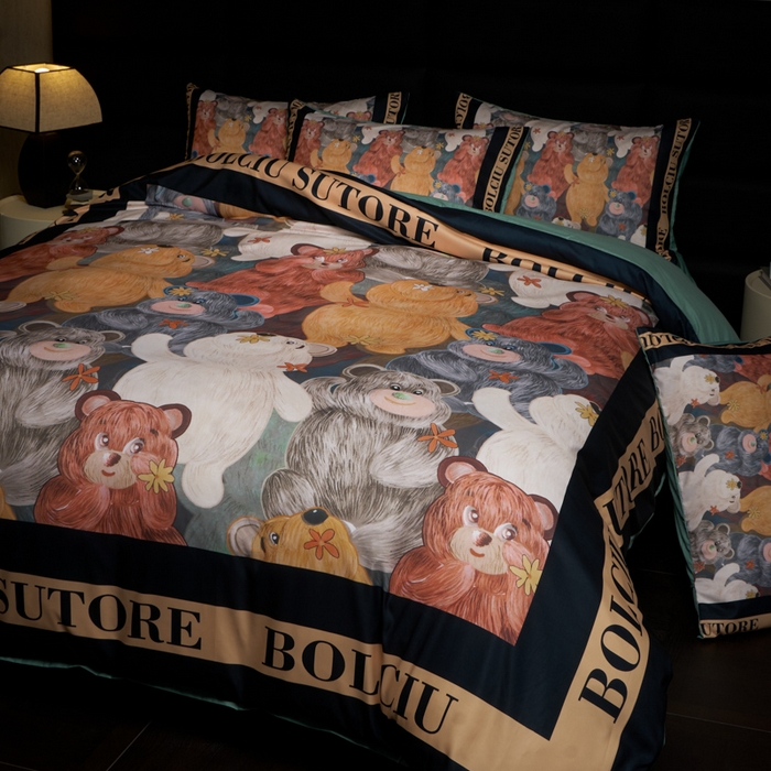 91家纺网 家纺一手货源 找家纺 花沐 2025新款轻奢潮牌亲肤棉纯棉四件套 美美熊