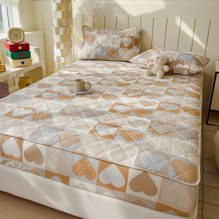 91家纺网 家纺一手货源 找家纺 U品汇 2025新款A类全棉夹棉防水床笠床罩单件隔尿透气床垫加厚防尘可水洗保护套 开心日记