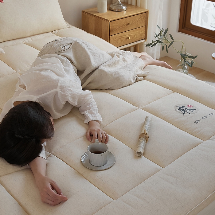 91家纺网 家纺一手货源 找家纺 （总）良品汇馆 日式无印亚麻床垫良品A类5公分保暖垫子大豆纤维床垫床褥加厚立体
