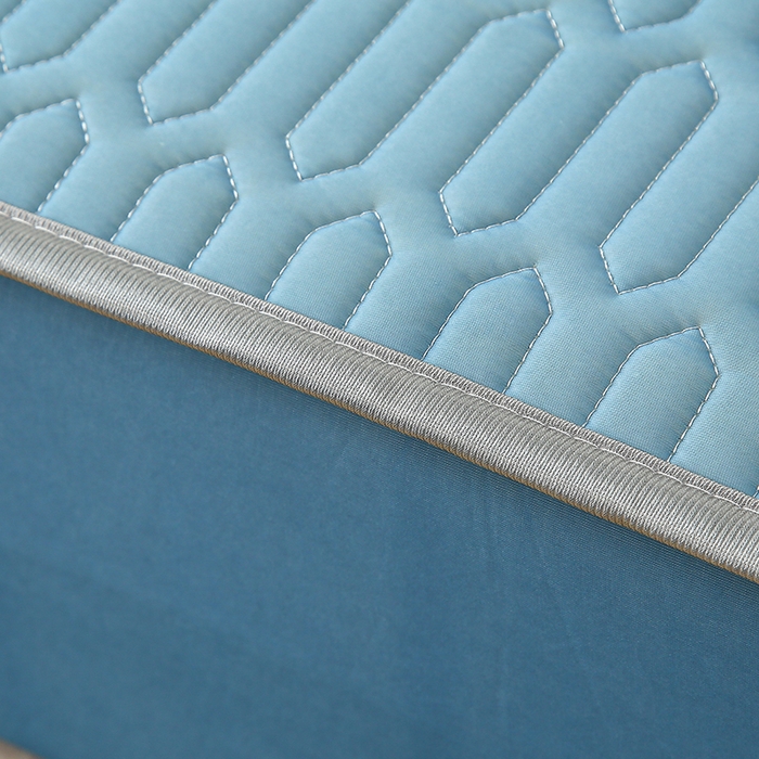 91家纺网 家纺一手货源 找家纺 伊人坊 2025新款A类凉感丝乳胶床笠凉席三件套 海洋蓝