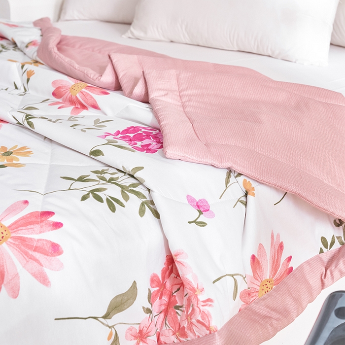 91家纺网 家纺一手货源 找家纺 羽梦家纺 2025新款新疆棉花全棉夏凉被被子被芯 山茶花开粉