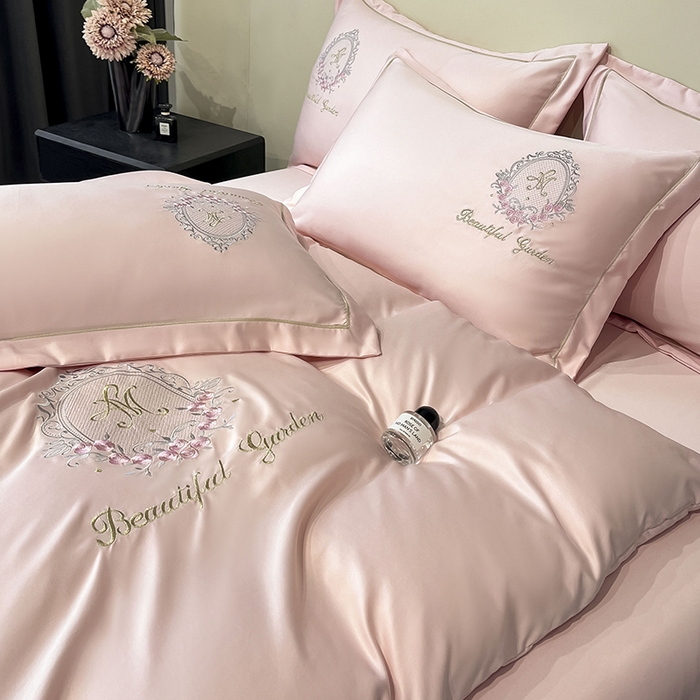 91家纺网 家纺一手货源 找家纺 金阳光 2025新款大花轻奢刺绣款水洗天丝四件套 挪威-贝壳粉