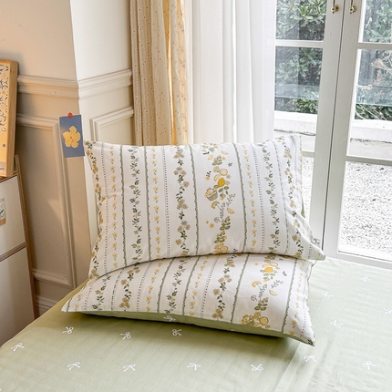 91家纺网 家纺一手货源 找家纺 （总）清雅福2025新款喷气全棉印花13372小清新四件套及单品-单枕套