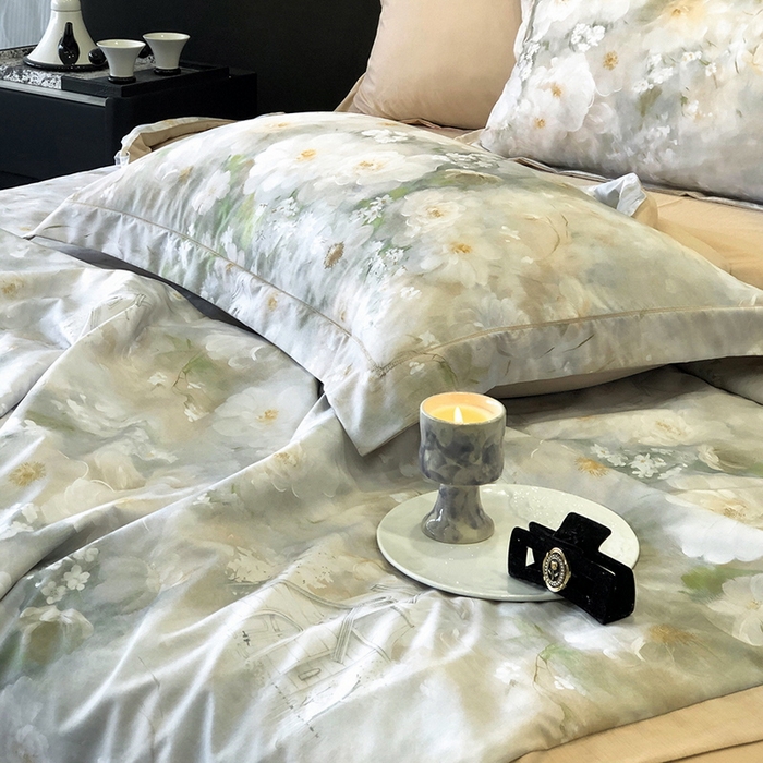 91家纺网 家纺一手货源 找家纺 立奥被业 2025新款雪纺纱夏被超柔数码印花夏被雪纺夏凉被 复古花海-米灰