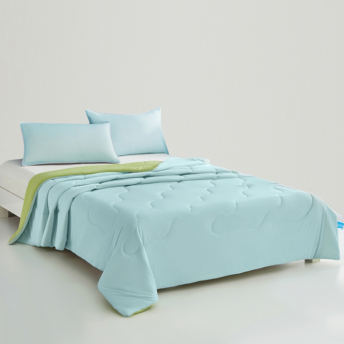 91家纺网 家纺一手货源 找家纺 米米儿家纺 2025新款跨境电商凉感丝夏被西瓜空调被 冰川蓝绿