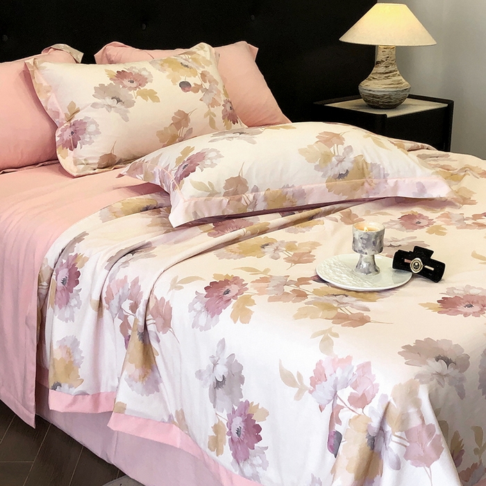 91家纺网 家纺一手货源 找家纺 立奥被业 2025新款雪纺纱夏被超柔数码印花夏被雪纺夏凉被 春风里-水粉