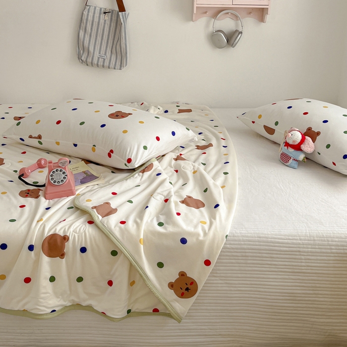 91家纺网 家纺一手货源 找家纺 桃子家居  2025新款A类高品质牛奶针织棉软糯大豆夏被 针织棉-波点熊