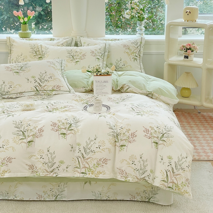 91家纺网 家纺一手货源 找家纺 铭博家纺 2025新款直播爆款100%全棉吊边一字绣工艺款13070印花全棉四件套 仙语草玲