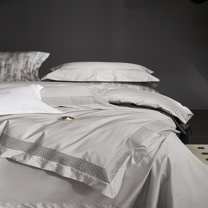 91家纺网 家纺一手货源 找家纺 爱情故事2025春夏居家新品四件套 臻彩（灰）