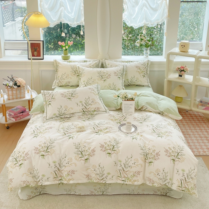 91家纺网 家纺一手货源 找家纺 铭博家纺 2025新款直播爆款100%全棉吊边一字绣工艺款13070印花全棉四件套 仙语草玲