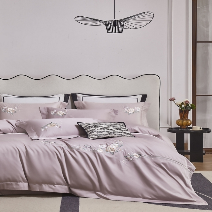 91家纺网 家纺一手货源 找家纺 爱情故事2025春夏居家新品四件套 盛夏-粉紫