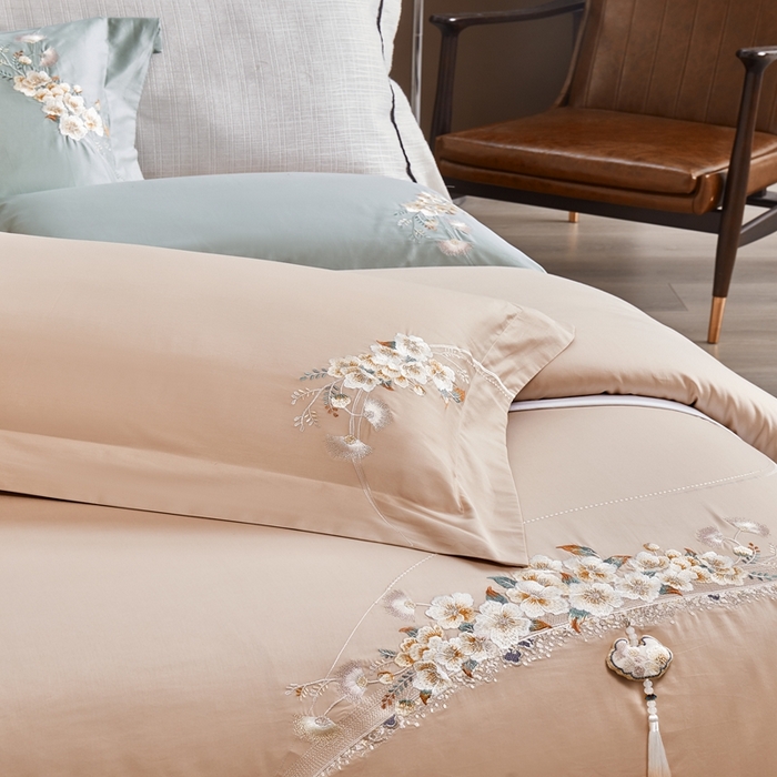 91家纺网 家纺一手货源 找家纺 爱情故事2025春夏居家新品四件套 繁花-玉