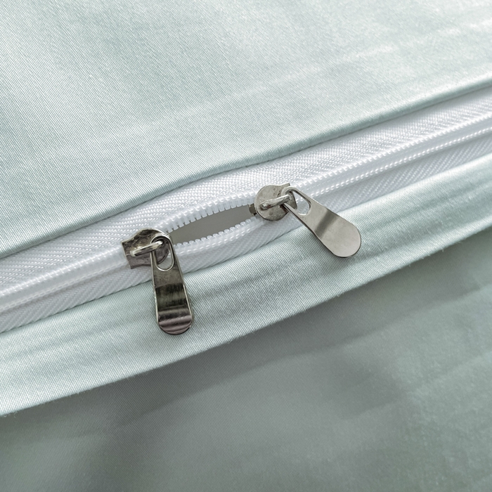 91家纺网 家纺一手货源 找家纺 桃园 2025新款全棉长绒棉刺绣绣花四件套-西西里系列 飘蓝