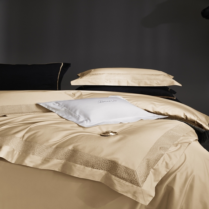 91家纺网 家纺一手货源 找家纺 爱情故事2025春夏居家新品四件套 臻彩（金色）