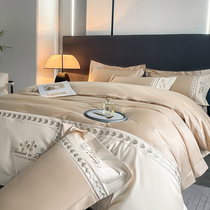 91家纺网 家纺一手货源 找家纺 桃园 2025新款全棉长绒棉刺绣绣花四件套-西西里系列 香槟