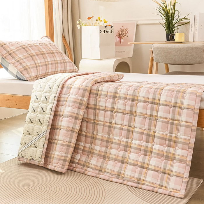 91家纺网 家纺一手货源 找家纺 恋绒家纺 无印风高低床学生床褥水洗棉宿舍上下铺软床垫 粉灰格