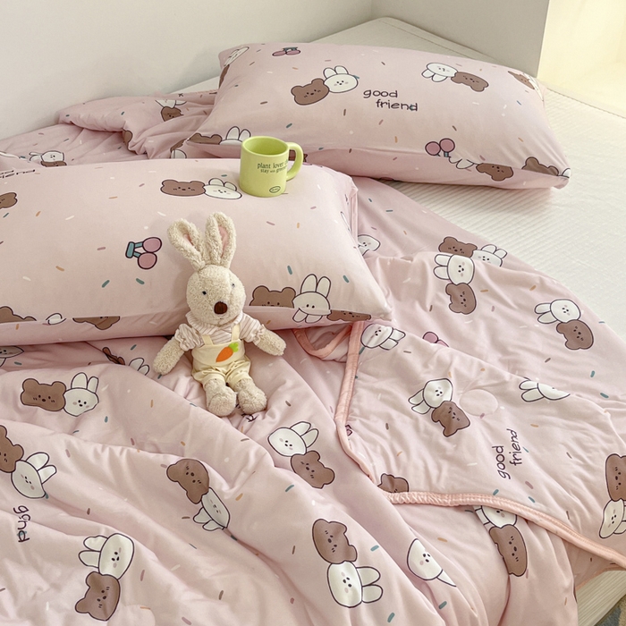 91家纺网 家纺一手货源 找家纺 桃子家居  2025新款A类高品质牛奶针织棉软糯大豆夏被 针织棉-粉色熊兔