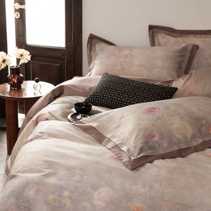 91家纺网 家纺一手货源 找家纺 由丽家纺 2025新款数码印花四件套 花茹珍