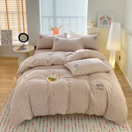 91家纺网 家纺一手货源 找家纺 （总）于果 2025款全棉双层纱印加绣四件套