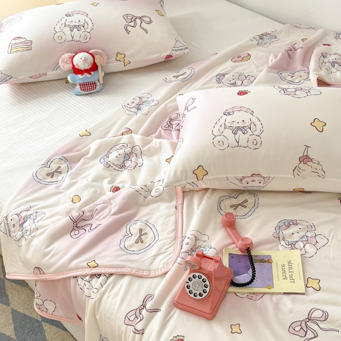 91家纺网 家纺一手货源 找家纺 桃子家居  2025新款A类高品质牛奶针织棉软糯大豆夏被 针织棉-蝴蝶结甜甜兔