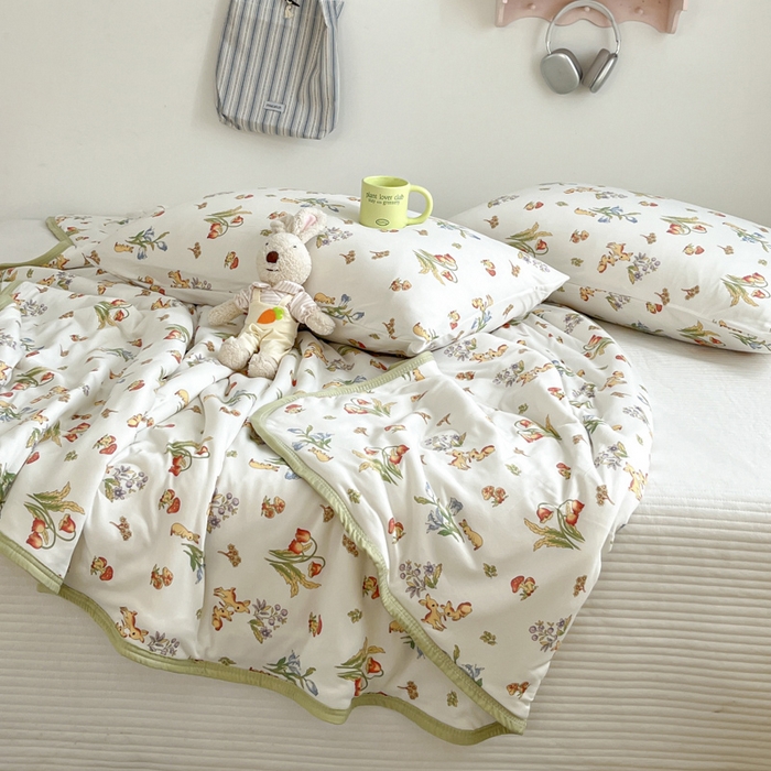 91家纺网 家纺一手货源 找家纺 桃子家居  2025新款A类高品质牛奶针织棉软糯大豆夏被 针织棉-花间小鹿