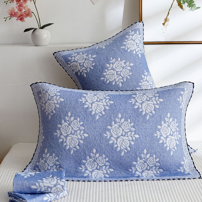 91家纺网 家纺一手货源 找家纺 朴尔家纺-毛巾被 2025新款蜂窝透气提花锁边立体枕巾 手捧蔷薇-蓝