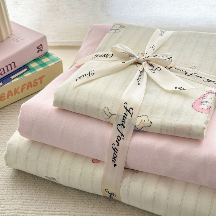 91家纺网 家纺一手货源 找家纺 2025新款双层纱印花卡通四件套-叠拍 嬉戏谷