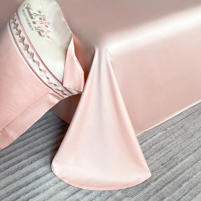 91家纺网 家纺一手货源 找家纺 桃园 2025新款全棉长绒棉刺绣绣花四件套-西西里系列 轻奢粉