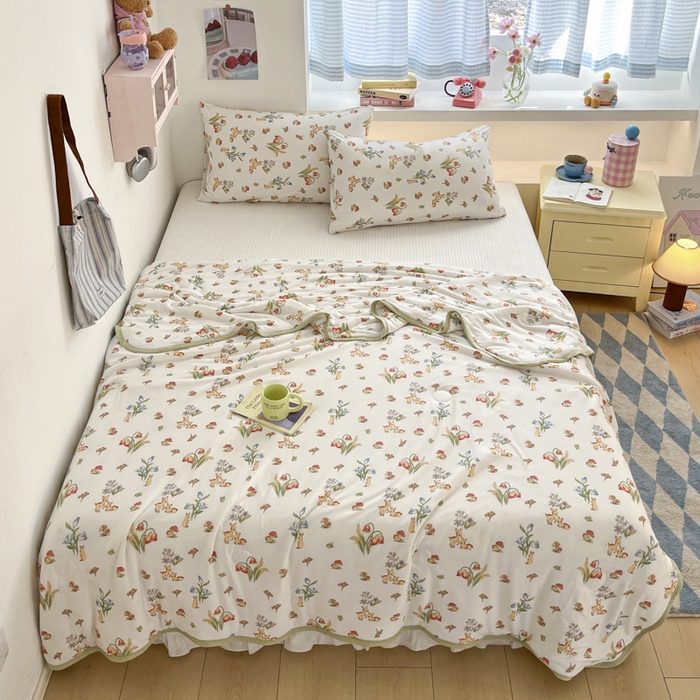 91家纺网 家纺一手货源 找家纺 桃子家居  2025新款A类高品质牛奶针织棉软糯大豆夏被 针织棉-花间小鹿