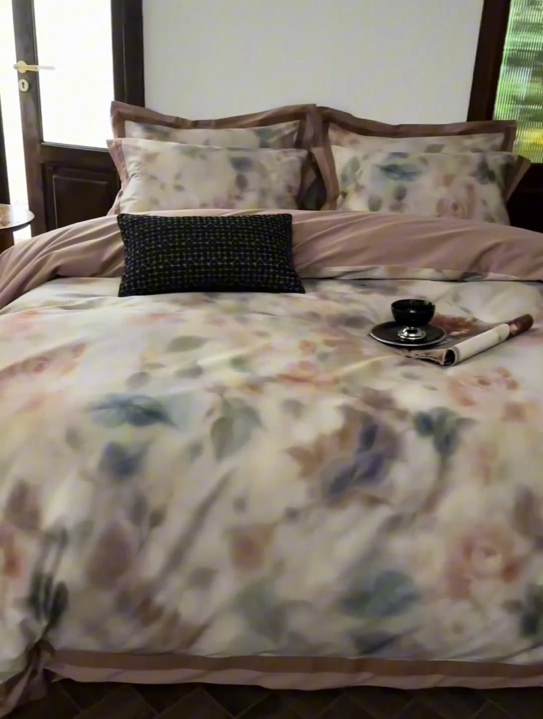 91家纺网 家纺一手货源 找家纺 由丽家纺 2025新款数码印花四件套 花芳霞-桔