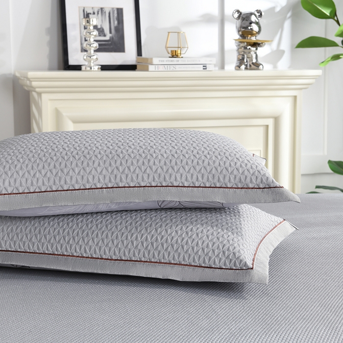 91家纺网 家纺一手货源 找家纺 小猫派 2025夏季冰丝枕头套A类豆豆凉感常规枕套 凉感不绣花-灰