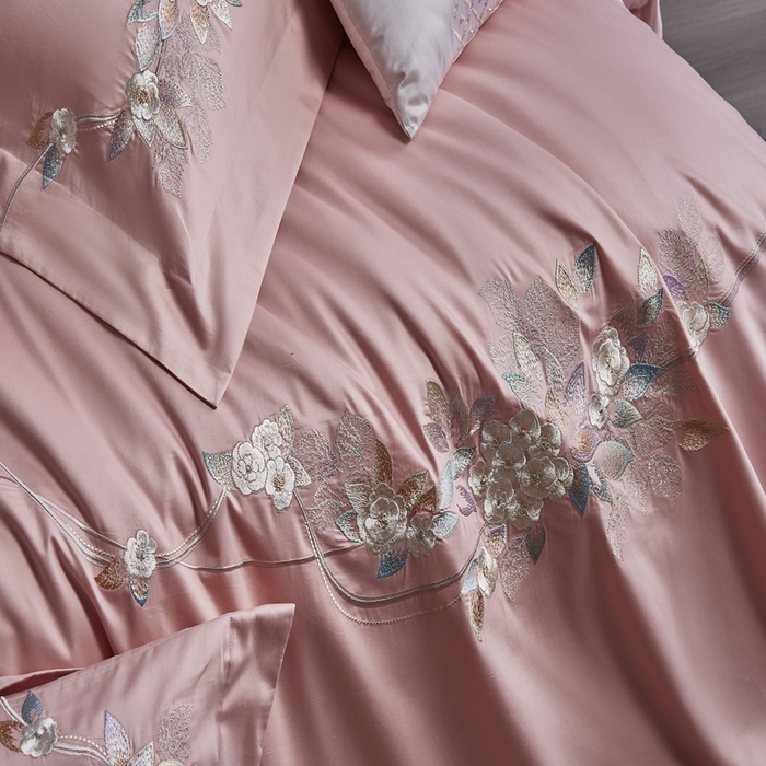 91家纺网 家纺一手货源 找家纺 爱情故事2025春夏居家新品四件套 似锦-粉