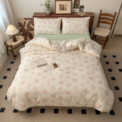 91家纺网 家纺一手货源 找家纺 典曼家纺 2025新款双层纱小清新印花四件套-床拍 慕情