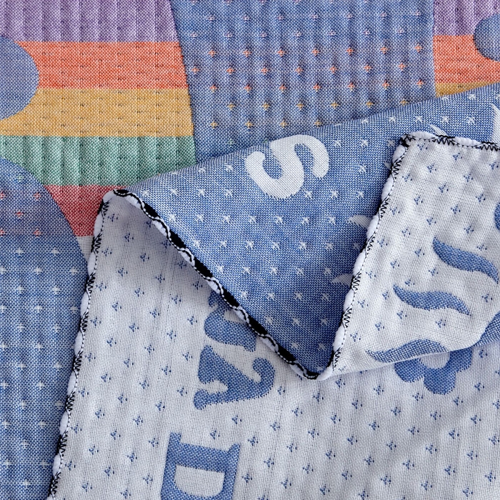 91家纺网 家纺一手货源 找家纺 朴尔家纺-毛巾被 2025新款蜂窝透气提花锁边立体枕巾 阳光鹿-蓝