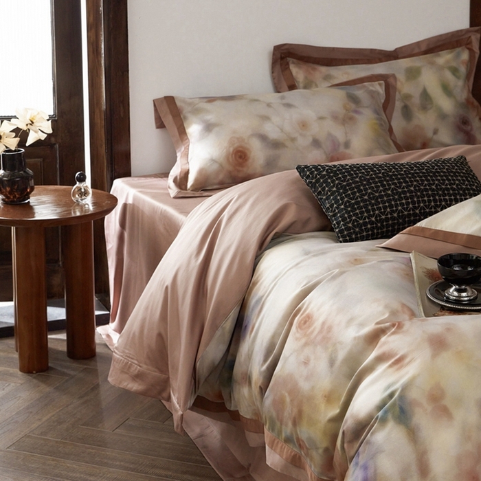 91家纺网 家纺一手货源 找家纺 由丽家纺 2025新款数码印花四件套 花芳霞-桔