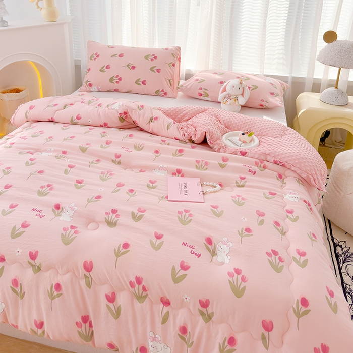 91家纺网 家纺一手货源 找家纺 佰丝居 2025新款A类水洗棉双层纱豆豆被100%新疆棉花被夏被 甜茶日记