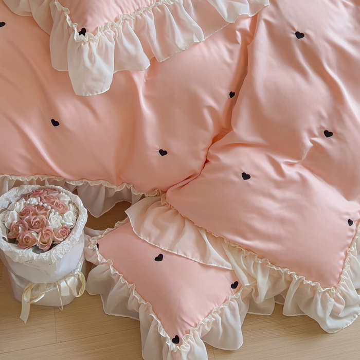 91家纺网 家纺一手货源 找家纺 （总）花香四季家纺 2025新款法式蕾丝裙边刺绣仙女公主风四件套