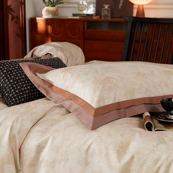 91家纺网 家纺一手货源 找家纺 由丽家纺 2025新款数码印花四件套 花依凝