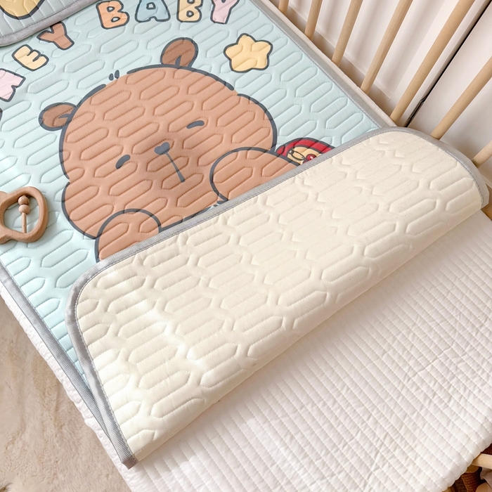 91家纺网 家纺一手货源 找家纺 美乐迪家纺 2025新款儿童乳胶凉席 卡皮巴拉