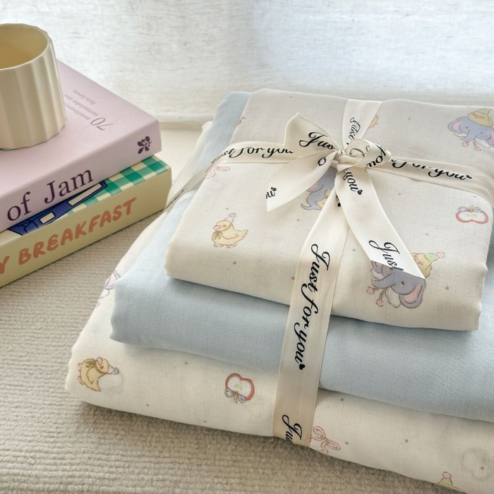 91家纺网 家纺一手货源 找家纺 2025新款双层纱印花卡通四件套-叠拍 可可象