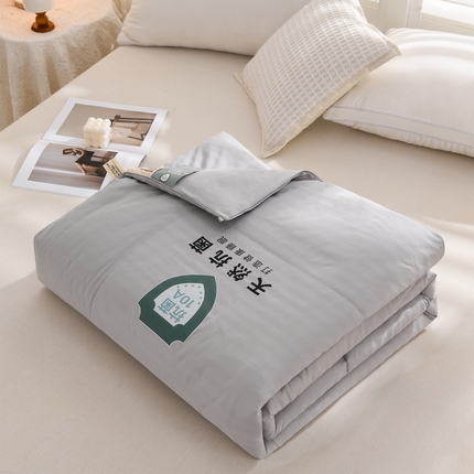 91家纺网 家纺一手货源 找家纺 （总）羽涵2025新款抗菌水洗棉断条夏被