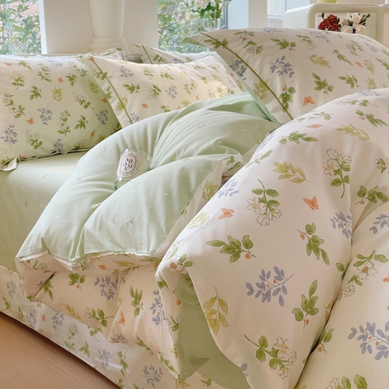 91家纺网 家纺一手货源 找家纺 （总）铭博家纺 2025新款直播爆款100%全棉吊边一字绣工艺款13070印花全棉四件套