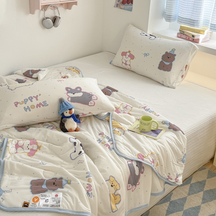 91家纺网 家纺一手货源 找家纺 桃子家居  2025新款A类高品质牛奶针织棉软糯大豆夏被 针织棉-欢乐颂