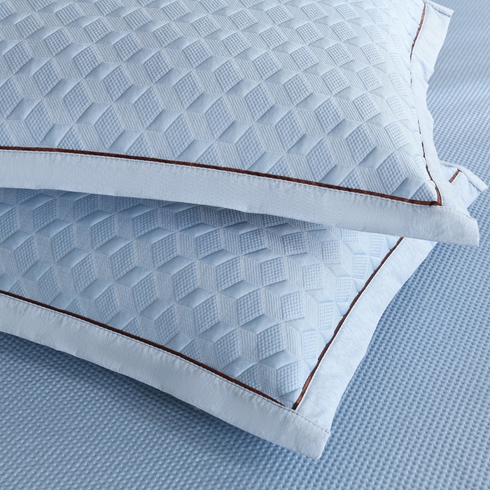 91家纺网 家纺一手货源 找家纺 小猫派 2025夏季冰丝枕头套A类豆豆凉感常规枕套 凉感不绣花-菱形蓝