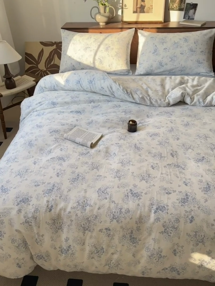 91家纺网 家纺一手货源 找家纺 典曼家纺 2025新款双层纱小清新印花四件套-床拍 浮绘花影