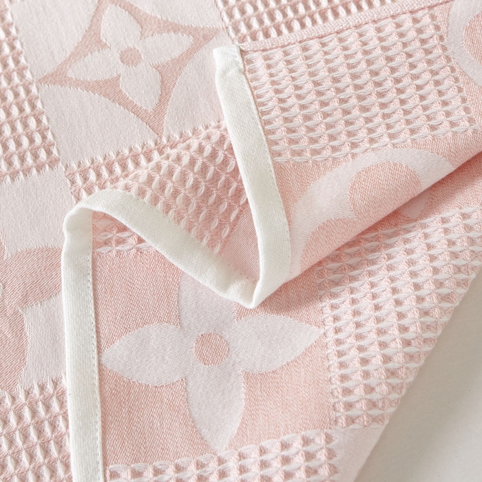 91家纺网 家纺一手货源 找家纺 朴尔家纺-毛巾被 2025新款全棉纱布蜂窝结构系列枕巾 幸运草-嫩粉